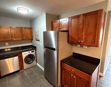 3103 Naylor Road Se - Photo Thumbnail 5