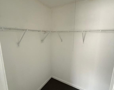 3103 Naylor Road Se - Photo Thumbnail 8