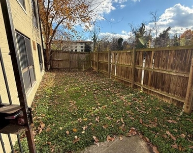 3103 Naylor Road Se - Photo Thumbnail 12