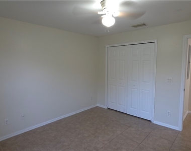 137 Milwaukee Boulevard - Photo Thumbnail 8
