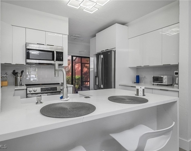 201 S Collier Boulevard - Photo Thumbnail 15