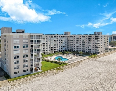 3443 Gulf Shore Boulevard N - Photo Thumbnail 23