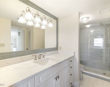 3443 Gulf Shore Boulevard N - Photo Thumbnail 14