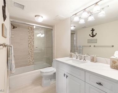 3443 Gulf Shore Boulevard N - Photo Thumbnail 17