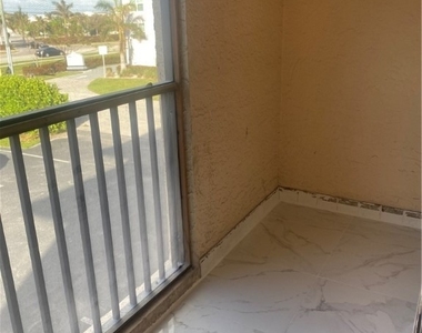830 Wiggins Pass Road - Photo Thumbnail 5