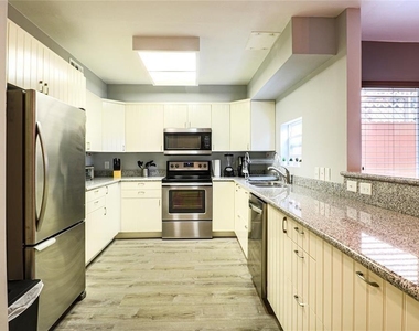 4724 Post Oak Timber Drive - Photo Thumbnail 13