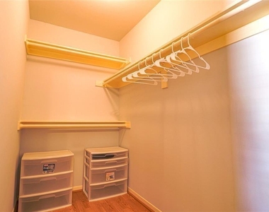 4724 Post Oak Timber Drive - Photo Thumbnail 17