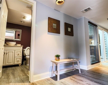 4724 Post Oak Timber Drive - Photo Thumbnail 4