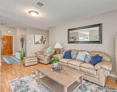 2215 Fort Laramie Drive - Photo Thumbnail 7