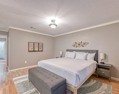 2215 Fort Laramie Drive - Photo Thumbnail 26