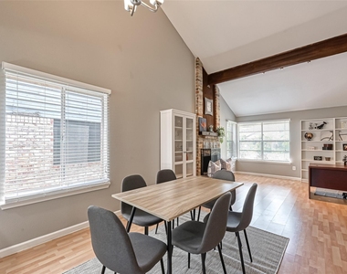 2215 Fort Laramie Drive - Photo Thumbnail 12