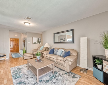 2215 Fort Laramie Drive - Photo Thumbnail 5