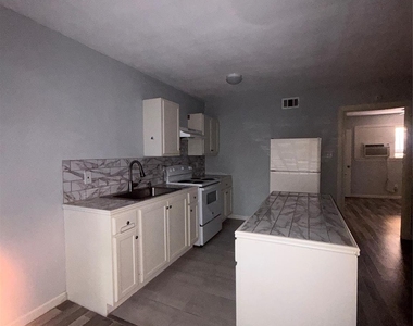 4626 Bell Street - Photo Thumbnail 1