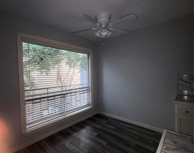 4626 Bell Street - Photo Thumbnail 2