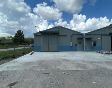 6936 Lozier Street - Photo Thumbnail 1