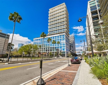 1000 Water Street - Photo Thumbnail 47