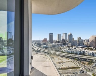 1000 Water Street - Photo Thumbnail 34