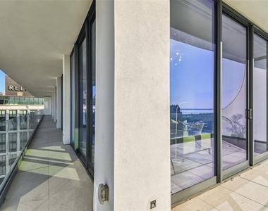 1000 Water Street - Photo Thumbnail 39
