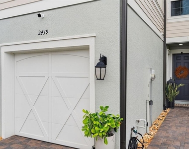 2419 Foggy Creek Circle - Photo Thumbnail 2