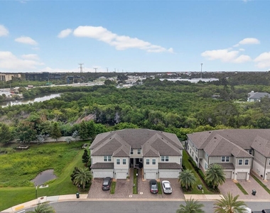 2419 Foggy Creek Circle - Photo Thumbnail 38