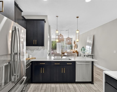 2419 Foggy Creek Circle - Photo Thumbnail 8