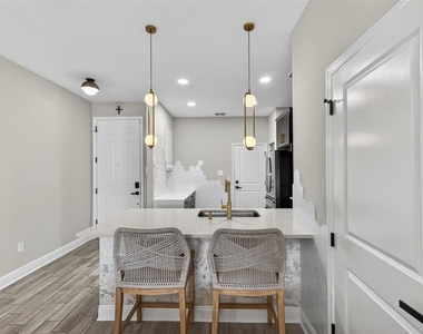 2419 Foggy Creek Circle - Photo Thumbnail 9
