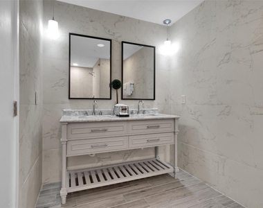 525 E Jackson Street - Photo Thumbnail 18