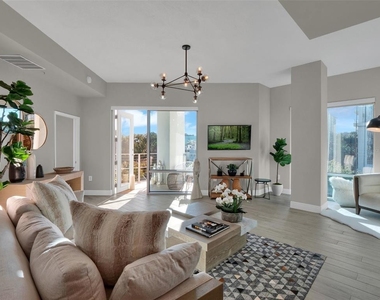 525 E Jackson Street - Photo Thumbnail 8