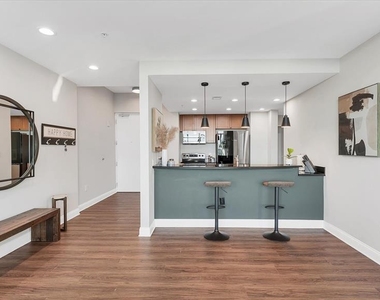 525 E Jackson Street - Photo Thumbnail 16