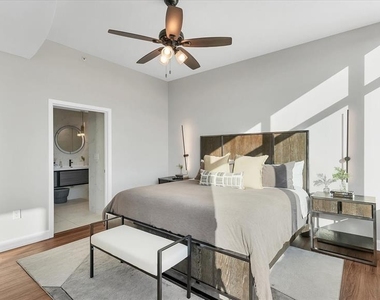 525 E Jackson Street - Photo Thumbnail 23