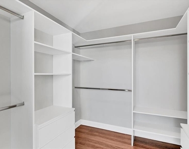 525 E Jackson Street - Photo Thumbnail 24