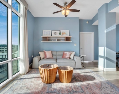 525 E Jackson Street - Photo Thumbnail 27