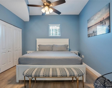 525 E Jackson Street - Photo Thumbnail 42