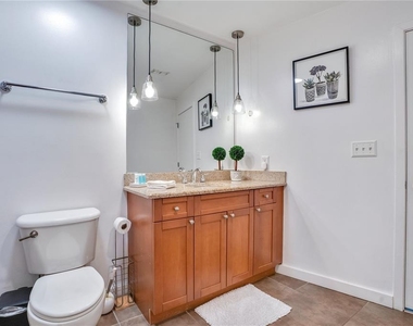 525 E Jackson Street - Photo Thumbnail 44