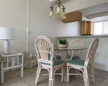 4849 Saxon Drive - Photo Thumbnail 2