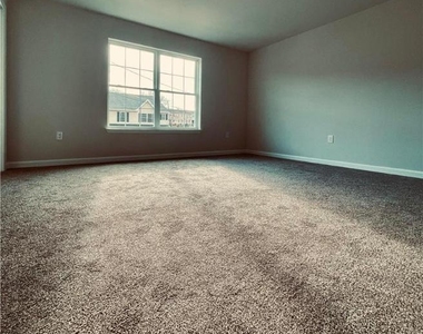314 Barber Street - Photo Thumbnail 34