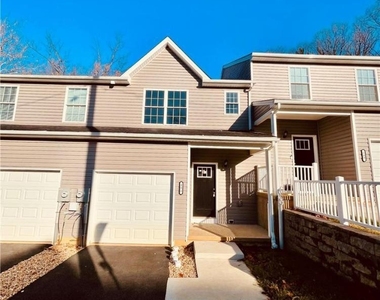 314 Barber Street - Photo Thumbnail 4