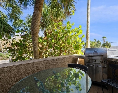 1195 Coquille Street - Photo Thumbnail 23