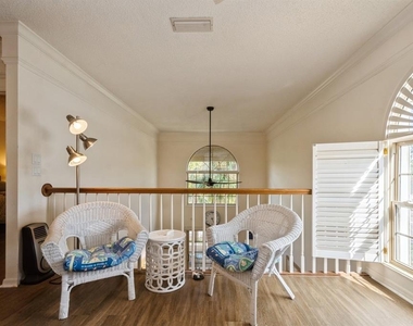 1195 Coquille Street - Photo Thumbnail 13