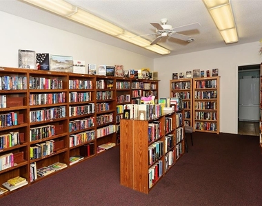 2657 Riverbluff Parkway - Photo Thumbnail 31