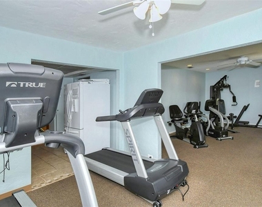 2657 Riverbluff Parkway - Photo Thumbnail 33