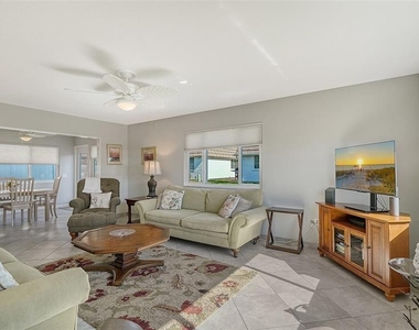 2657 Riverbluff Parkway - Photo Thumbnail 7