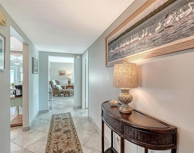 2657 Riverbluff Parkway - Photo Thumbnail 3