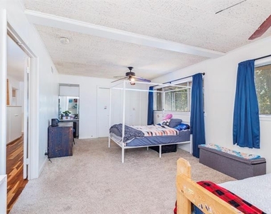 1909 8th Street - Photo Thumbnail 11
