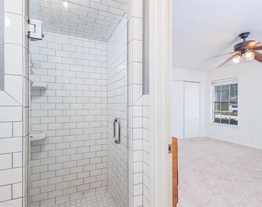 1909 8th Street - Photo Thumbnail 10