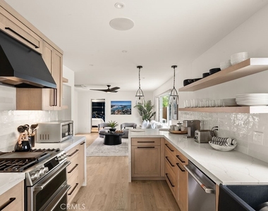 34051 Alcazar Drive - Photo Thumbnail 5