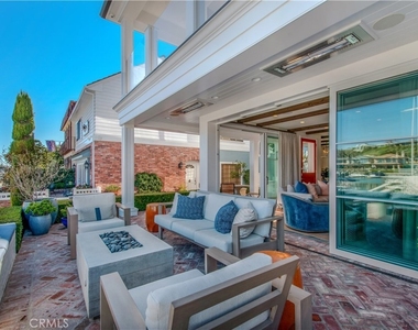317 E Bay Front - Photo Thumbnail 7