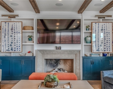 317 E Bay Front - Photo Thumbnail 13