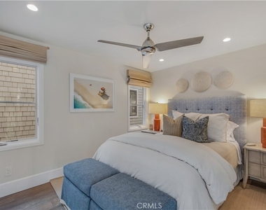 317 E Bay Front - Photo Thumbnail 33