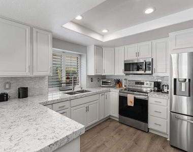 77630 N Calle Las Brisas - Photo Thumbnail 17